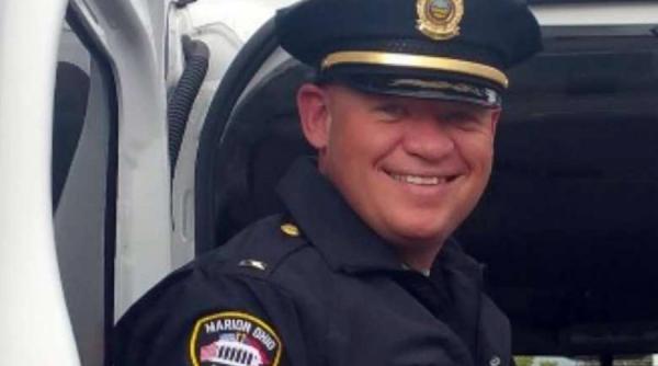 sua un politist a ajutat pe contul de facebook al departamentului o fetita ca sa si rezolve tema la matematica