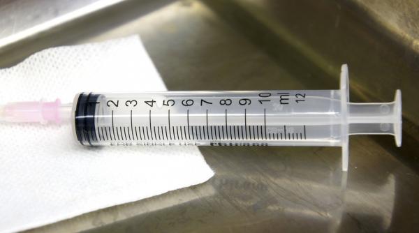 vaccinul tetravalent va fi disponibil de saptamana viitoare