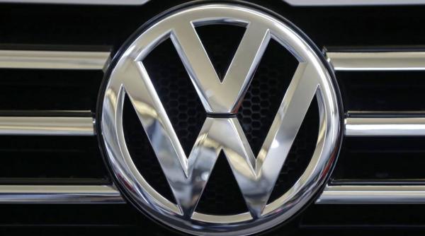 volkswagen plafoneaza remuneratia directorilor