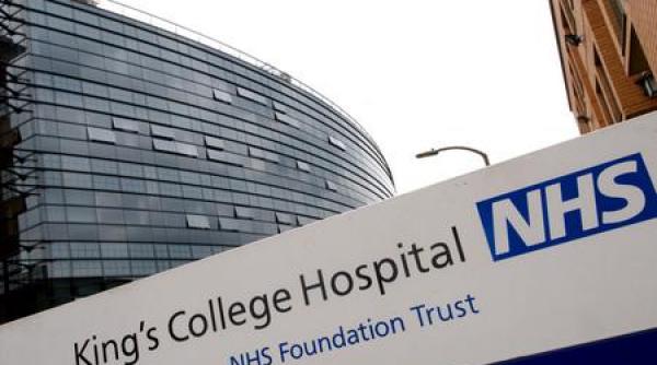 mae un cetatean roman internat in stare critica la spitalul king s college london