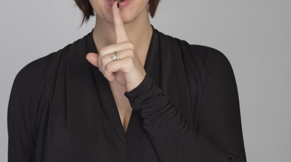 maria coman antena 3 stie toate versurile trupei ace of base