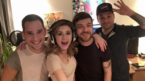 creatorii iserialului cand mama nu i acasa de la happy channel inoveaza piata din romania cu un format fenomen la nivel international