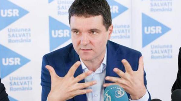 nicusor dan gabriela firea ne propune de fapt o primarie paralela