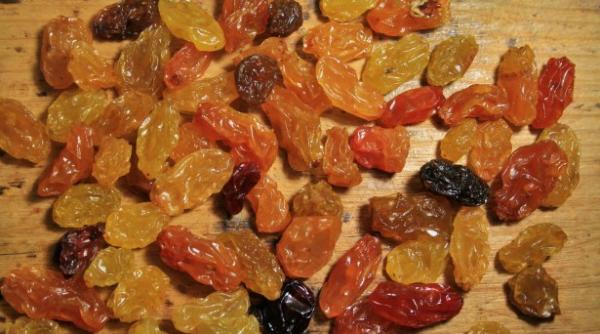 iata cum exercitiul stafidei te ajuta sa slabesti