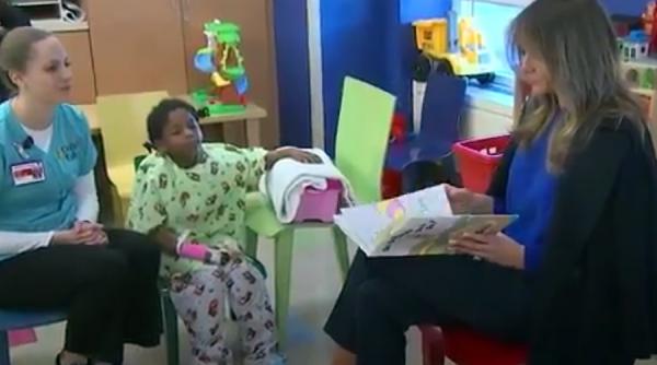 melania trump le a citit copiilor dintr un spital din new york