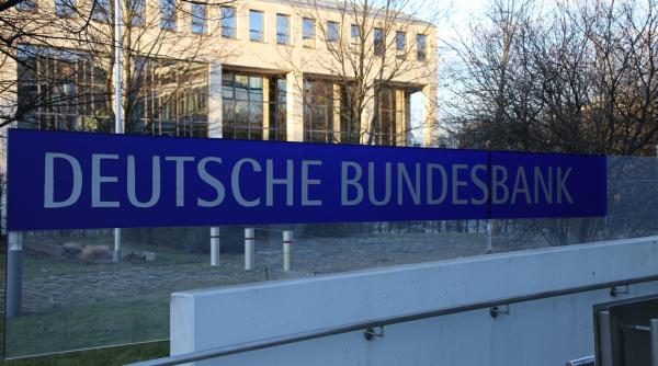 institutiile straine depoziteaza sume record la banca centrala a germaniei