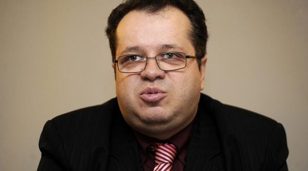 cel mai feroce bugetar nu piere se transforma