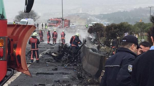 video mai multi oameni de afaceri au murit intr un accident aviatic la istanbul