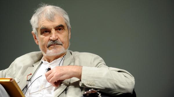 reputatul profesor de economie serge latouche vine in romania traim devorati de economia acumularii