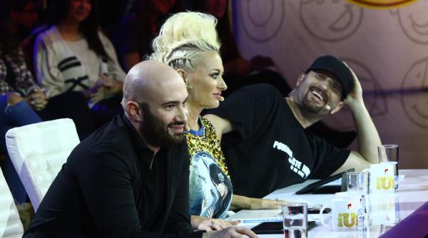 april o peel din canada va intruchipa o gaina pe scena iumor intr un numar complet neasteptat