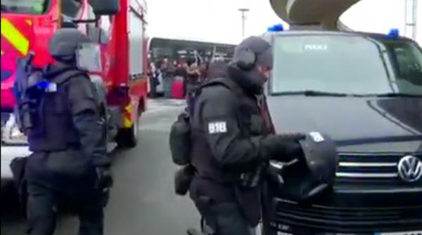 tatal si fratele barbatului ucis pe aeroportul orly din paris retinuti de politie