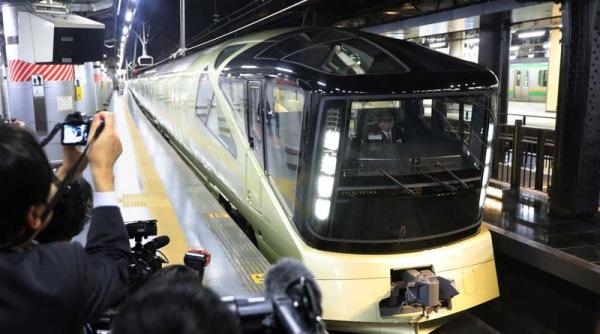 video ce se intampla cand un designer de la ferrari este lasat sa proiecteze un tren