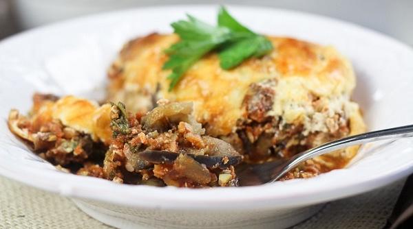 retete romanesti musaca de post ca la targu carbunesti