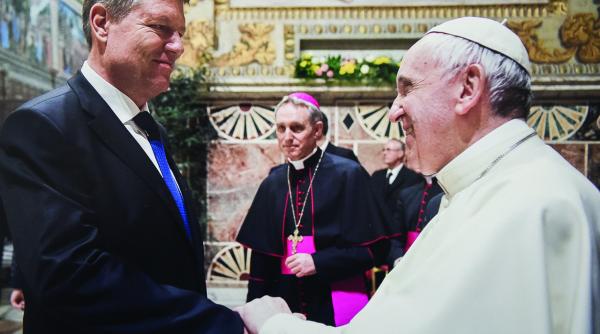 papa francisc in romania iohannis cred ca va veni
