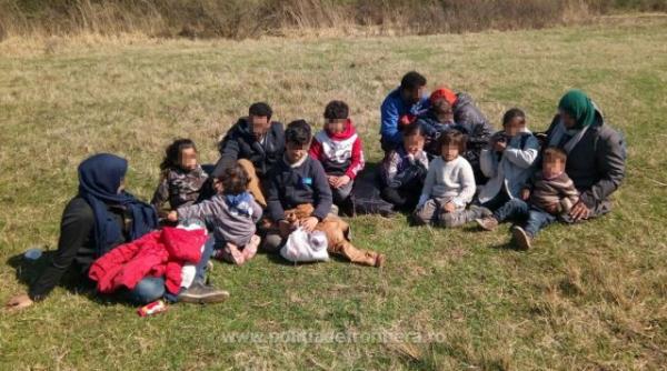migrantii sosesc in valuri la granita de vest a romaniei