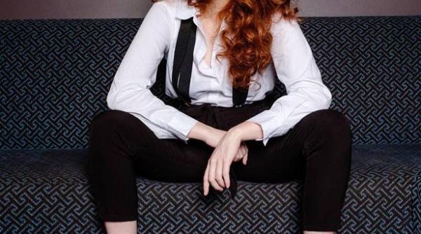 video mesajul disperat al unui fotomodel as putea muri oricand doctorii nu au reusit sa stabileasca ce boala are tanara