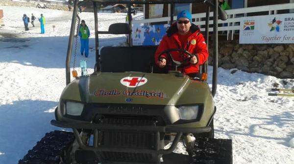 brasov o familie cu un copil de un an s a ratacit pe munte