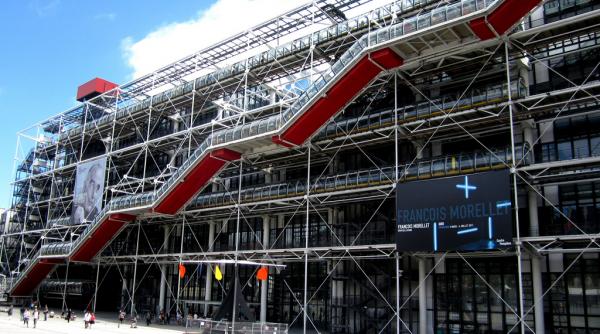 centrul pompidou din paris inchis din cauza unei greve