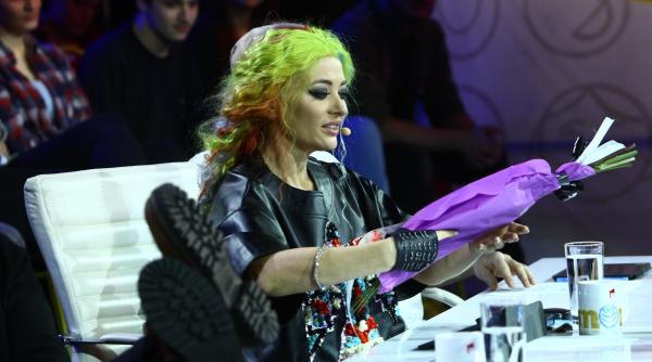 delia isi vede moartea iar bendeac ingerul pazitor in aceasta editie la iumor