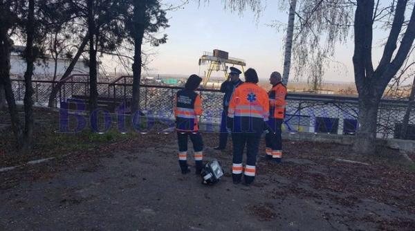 descoperire macabra in btosani un barbat a fost gasit spanzurat