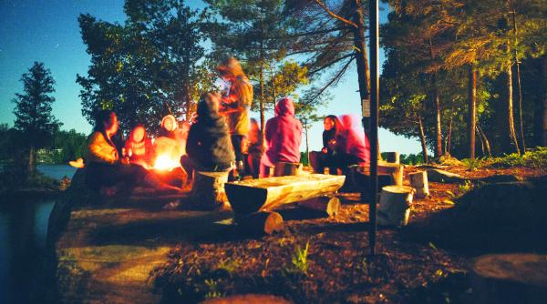 fa ti bagajul si pleaca in tabara