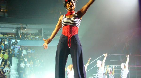 janet jackson s a despartit de sotul ei la numai 3 luni dupa ce a nascut primul ei copil