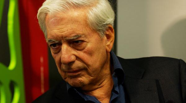 vargas llosa considera legea ungara care vizeaza universitatea central europeana un act inchizitorial