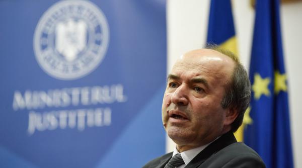 ministrul toader somat sa i dea raportul lui serban nicolae