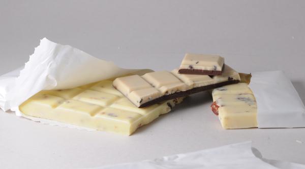 reteta zilei tarta cu crema de ciocolata alba si banane