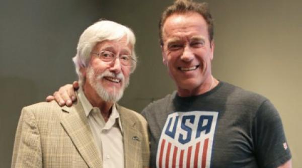 schwarzenegger va fi naratorul unui documentar realizat de fiul lui cousteau despre lumea oceanelor