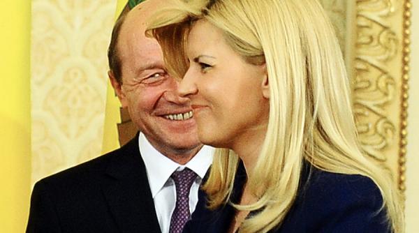 din dragoste basescu traian s a dat cu penalii