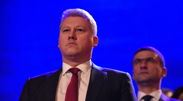 ardealul il sustine pe orban ca sa scape de busoi