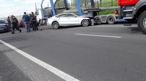 carambol cu 8 autoturisme si un tir la iesirea din craiova din cauza unui incendiu de vegetatie
