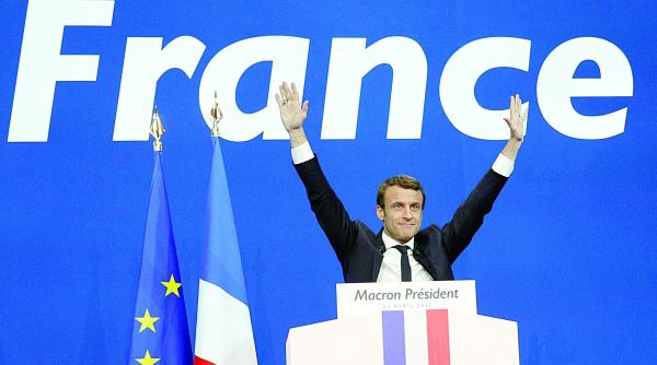 macron a invins in primul tur cu 23 8 din voturi si se va confrunta cu le pen care a obtinut 21 5 procente