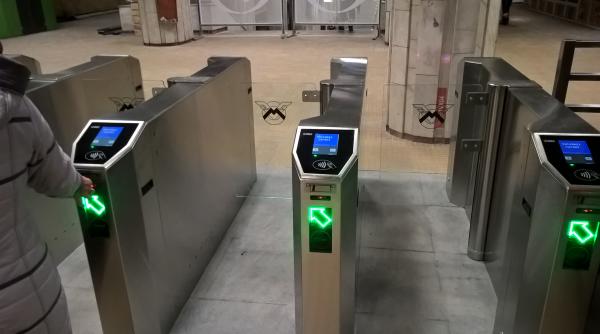 metrorex cum arata noile instalatiile de control acces de la statiile grigorescu republica si titan