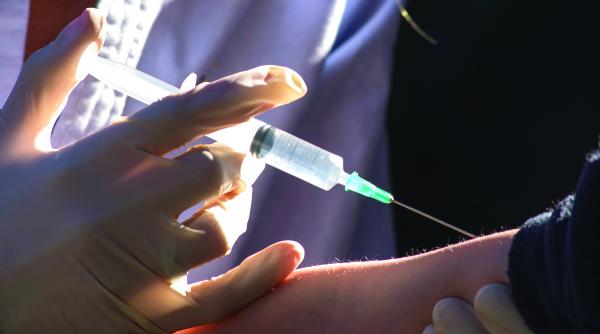 rujeola una dintre cauzele principale de deces in randul copiilor oms alarmata de situatia vaccinarii in romania