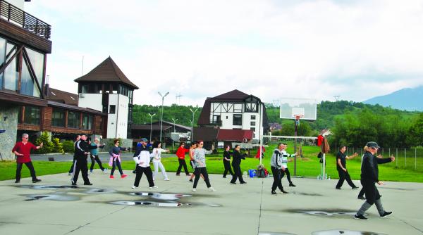 tai chi relaxare cu practici chinezesti vechi de mii de ani