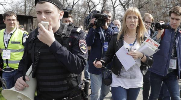 noi manifestatii in rusia impotriva presedintelui putin si zeci de arestari