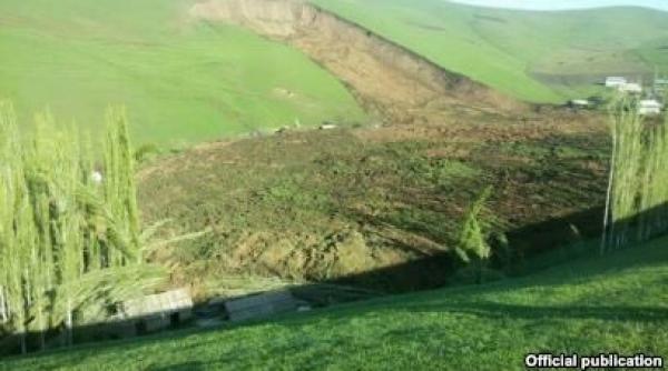 o alunecare de teren din kargazstan a curmat vietile a 24 de persoane