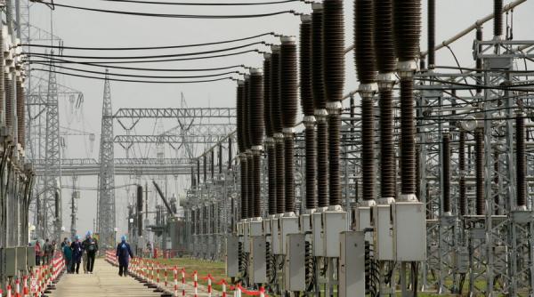 in vaslui aproape 1000 de familii inca nu au curent electric nici dupa 10 zile de la ninsorile abundente