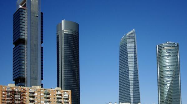 mii de persoane au manifestat la madrid impotriva coruptiei