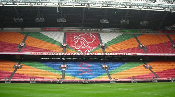 fotbal ajax a luat o optiune pentru finala europa league dupa 4 1 cu lyon