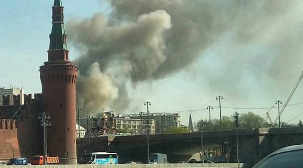 incendiu puternic in apropierea kremlinului