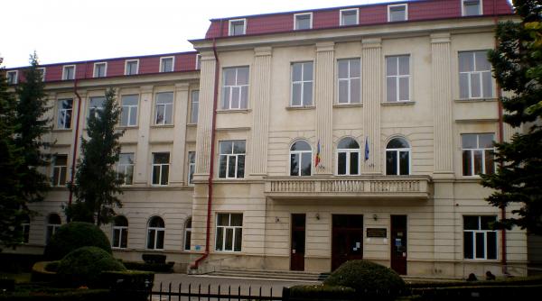 iasi masa rotunda si atelier de gradinarit la universitatea de stiinte agricole