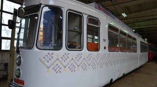 tramvaiul iei unicat in romania pe strazile din iasi