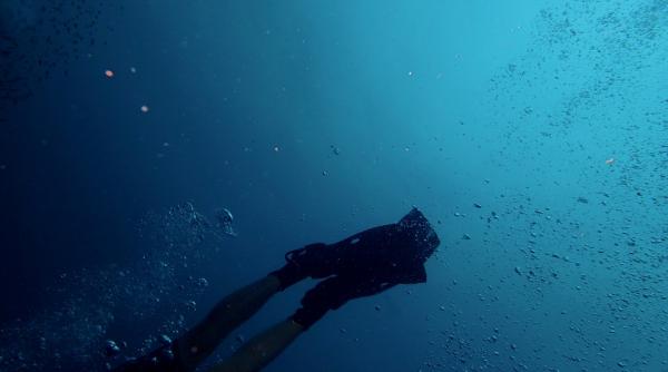 cluj copil de 9 ani cautat cu ajutorul scafandrilor in raul somes