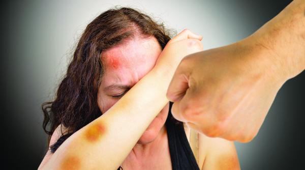 drepturile infractorilor mai importante ca protectia femeilor