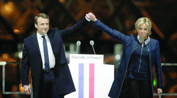 emmanuel macron opreste dezmembrarea uniunii europene si incepe o noua lupta