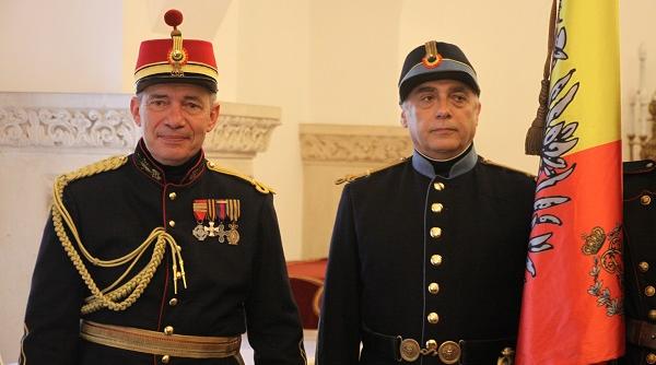 culorile martialitatii splendoarea uniformei dinaintea marelui razboi video