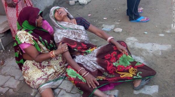 tragedie la o nunta in india 24 de morti in urma prabusirii unui zid